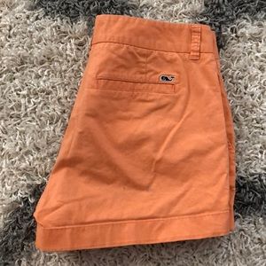 Vineyard Vines women’s shorts
